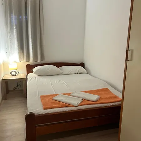 Apartment Srima