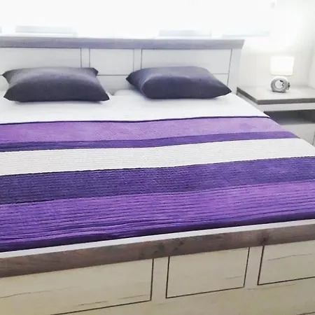 Apartment Srima Srima